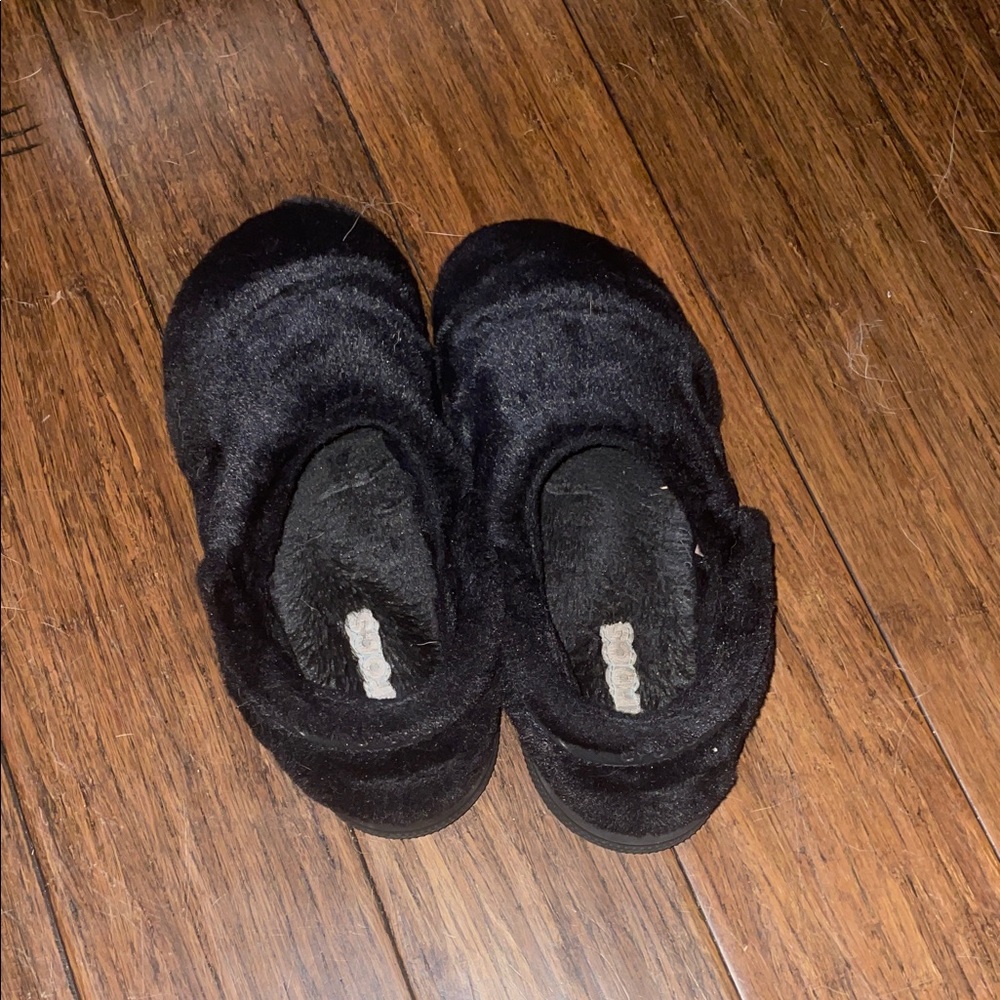 Cozy Black Unisex Crocs Clog Slippers Indoor-Outdoor